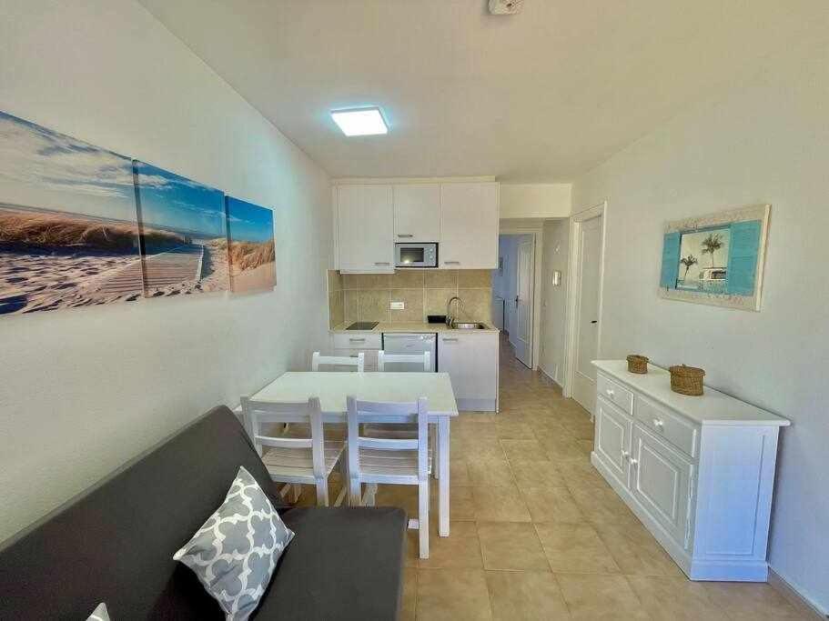 Pura Vida Apartamento Con Piscina Кала-эн-Бланес Экстерьер фото