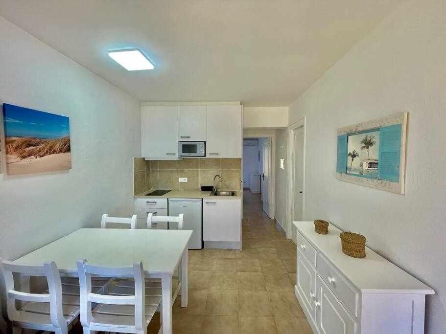 Pura Vida Apartamento Con Piscina Кала-эн-Бланес Экстерьер фото